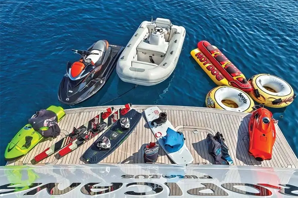 Ultimate Guide: Water Toys for Yachts